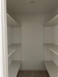 国立市谷保戸建 収納