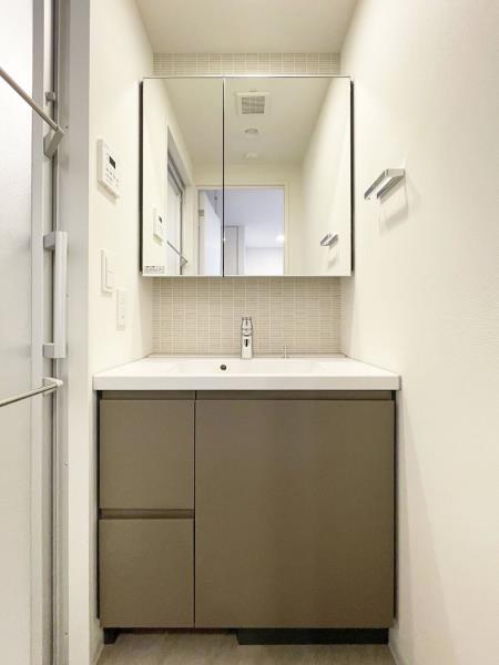 Ｂｒｉｌｌｉａ　ｉｓｔ　浅草3階 洗面