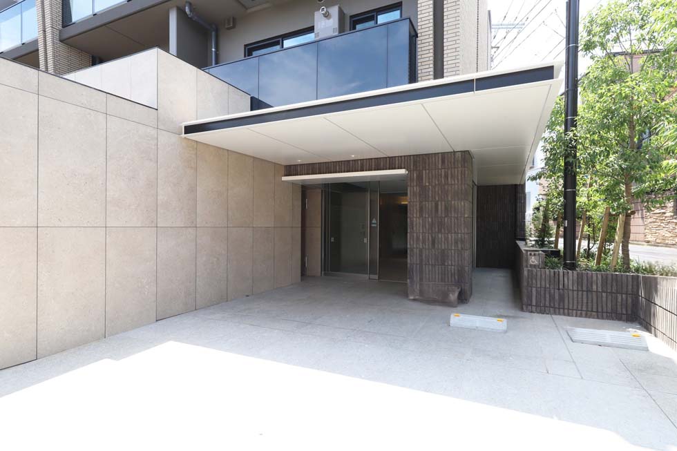 レジデンス桜新町ガーデン1階 外観