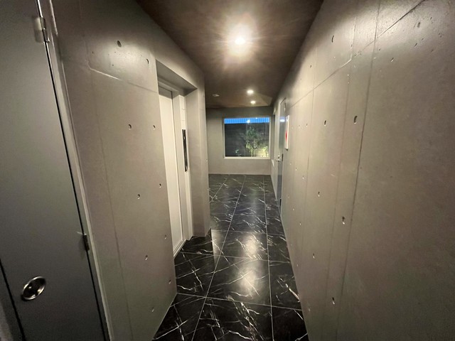 エリクサーメゾン日暮里根岸0502号室 エレベーター