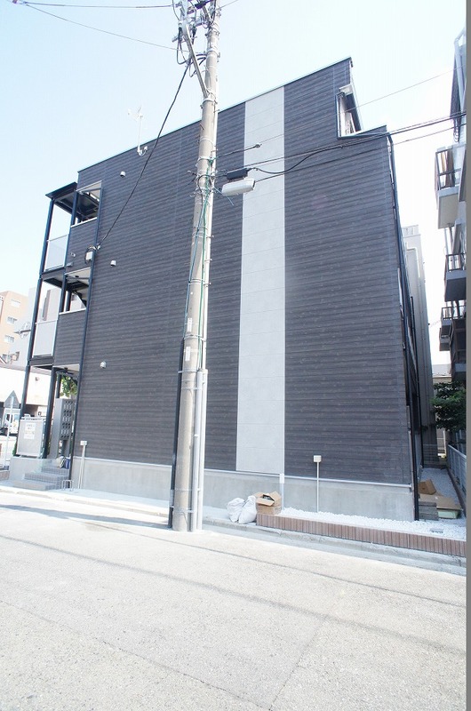 リブリ・Sana Isogo2階 外観