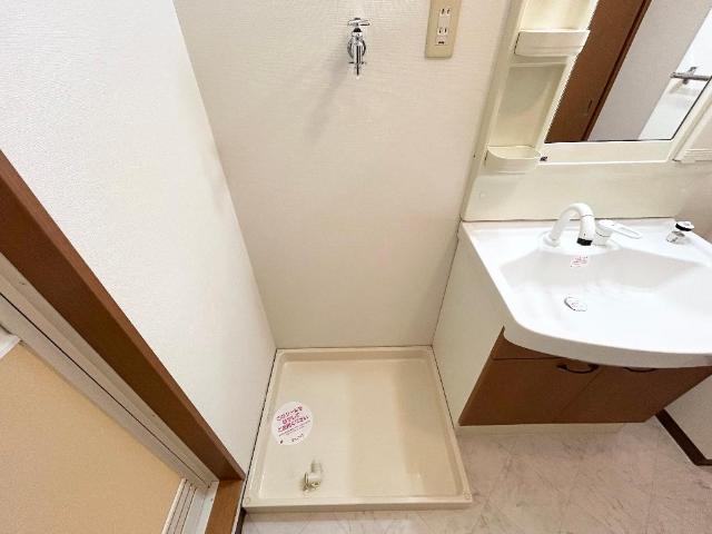 Ｐｒｏｌｏｇｕｅ．Ａｓａｈｉ(プロローグアサヒ)201号室 洗濯機置場