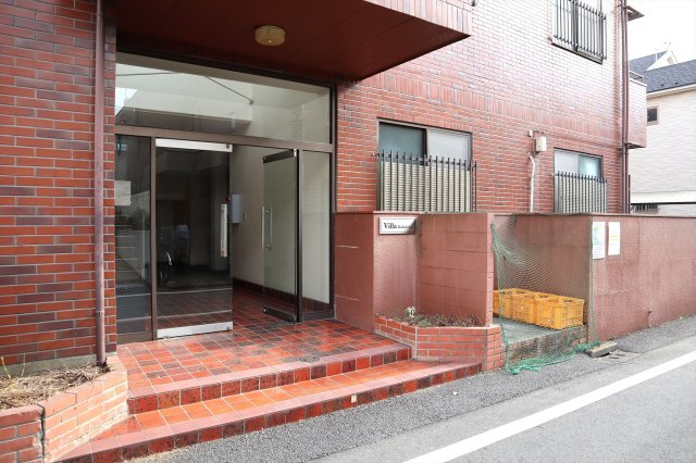 ヴィラ国分寺 エントランス