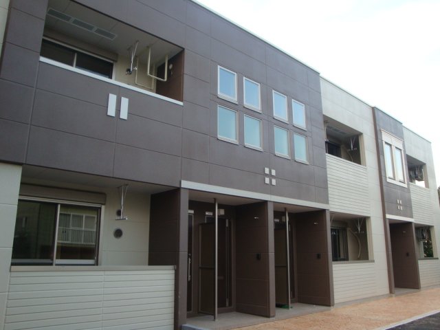 ルミエール 外観写真（昼）