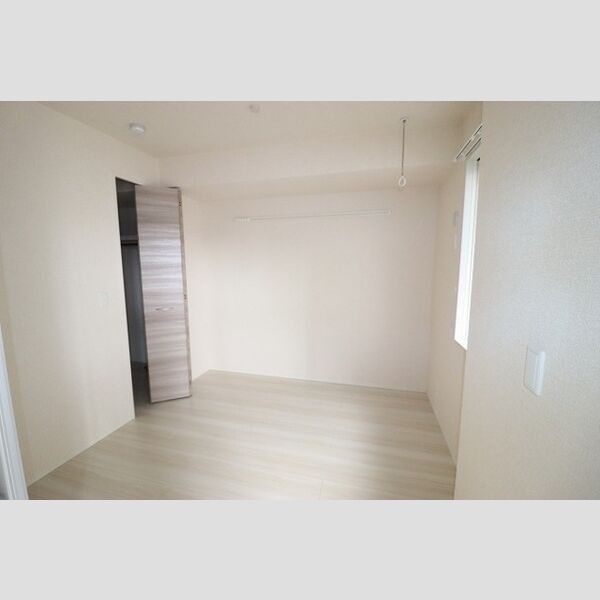 アベニール106号室 洋室　4.5帖