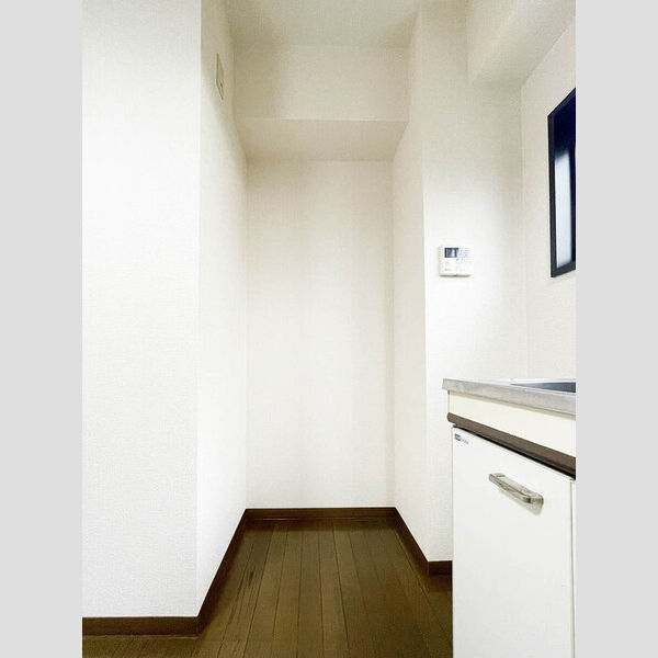鶴寿館203号室 冷蔵庫置場