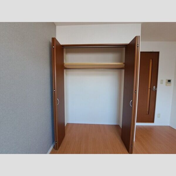 GLOIRE　MANSION405号室 クローゼット