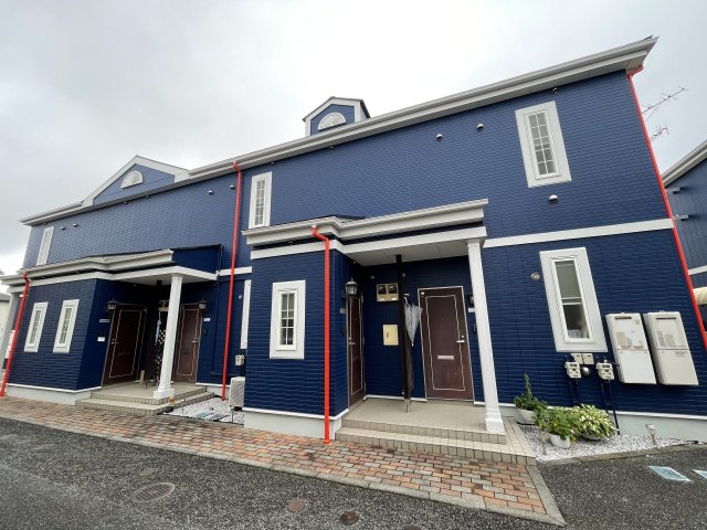 ノーブルパレスA102号室 エントランス