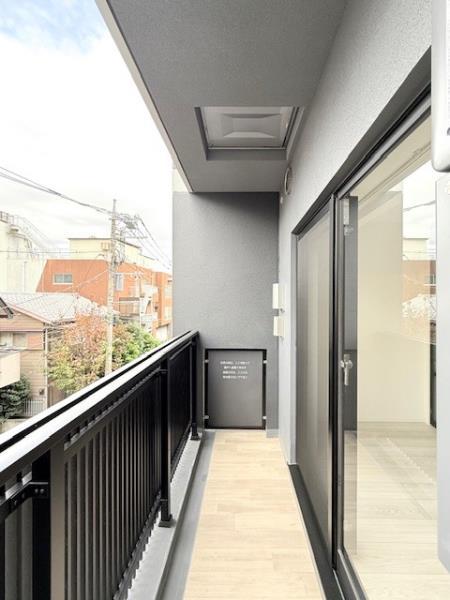 エレミ本蓮沼3階 リビング