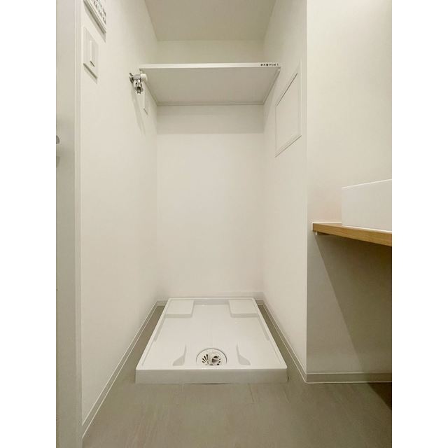 グランパセオ代々木上原0302号室 内観