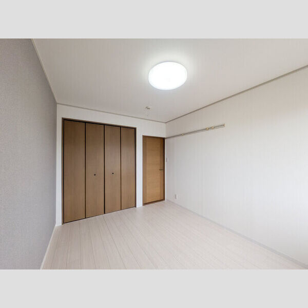 クロワール　Ⅰ/Ⅱ1-201号室 洋室