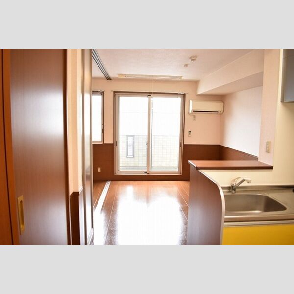 トレビナ与野本町 LDK