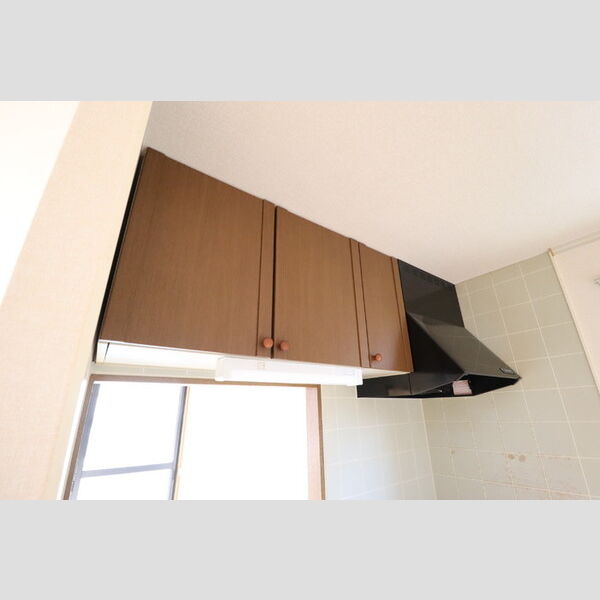 フラワーハウス キッチン　棚