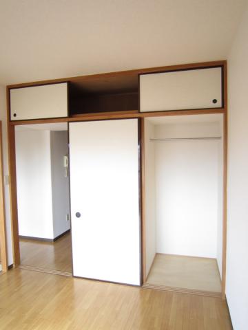 フローラ湘南Ａ棟0301号室 他号室参照