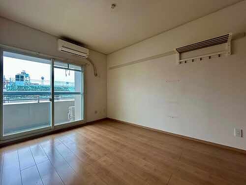 新蓮根団地第１４号棟 居室