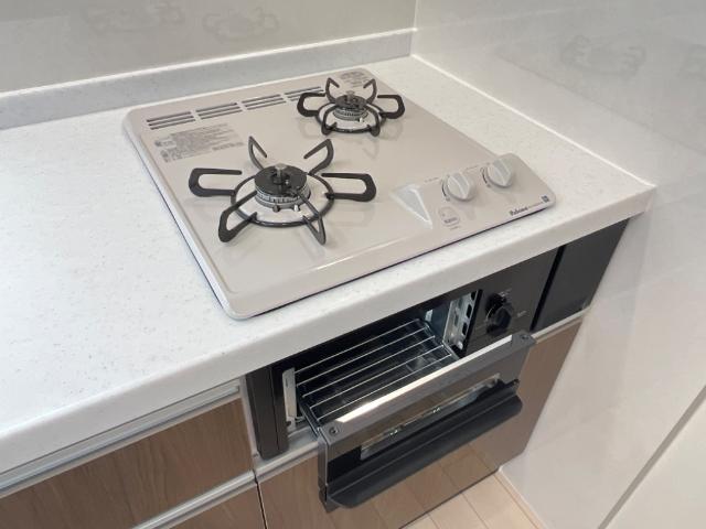 エルフォルク103号室 グリル付き二口コンロ