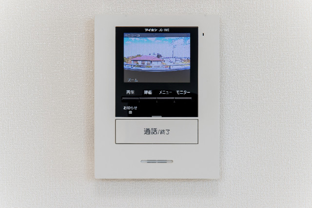 Lily東中山3階 TVモニターで安心