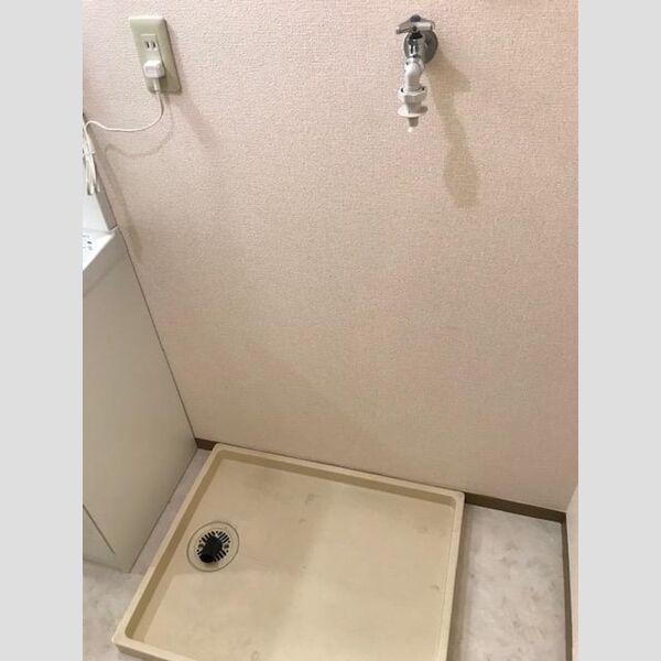 クイーンハイツ　Ⅱ203号室 洗濯機置き場