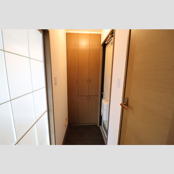 NJ・Court202号室 玄関