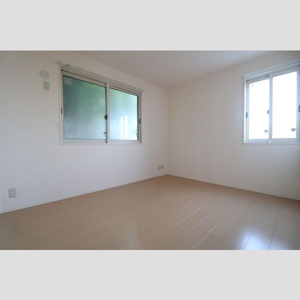 リバレイン　Ⅰ102号室 洋室(6帖)