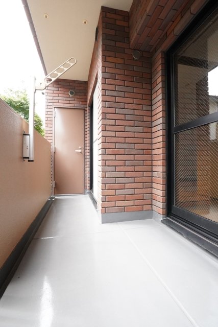 ヴァンシャルマンＯＺ1階 バルコニー