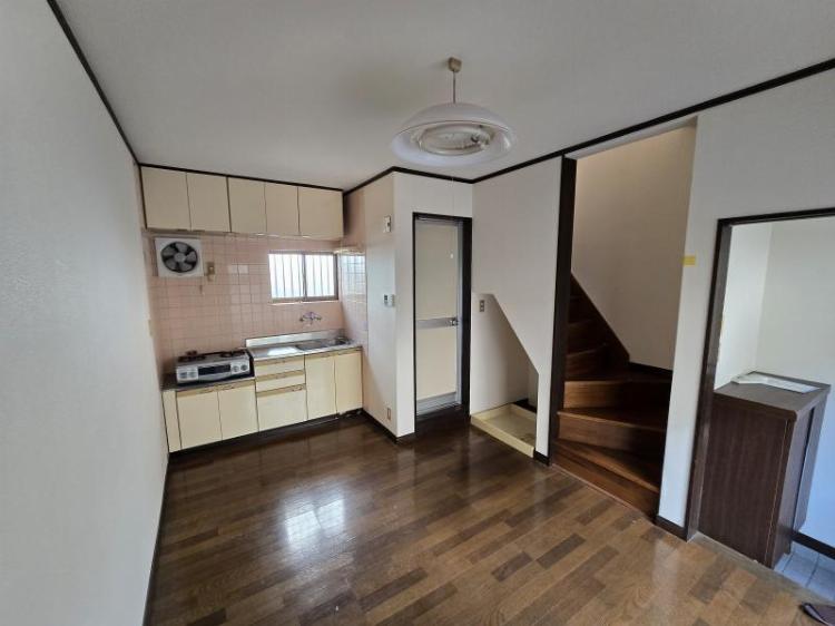 髙橋ハイツ 居室、リビング