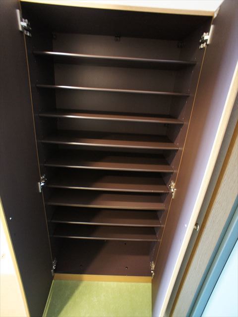 エクセルグランデ高洲0501号室 収納