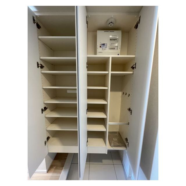 ブランシエスタ横浜高島町1001号室 玄関