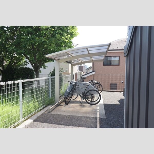 クレールコート205号室 駐輪場