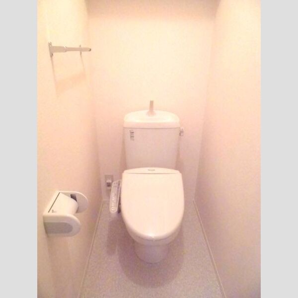 パストラル　A102号室 温水洗浄暖房便座