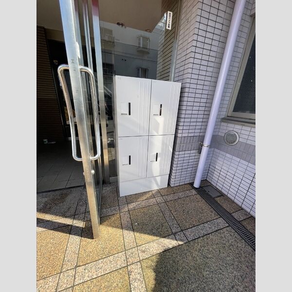 フジヴェール法蓮寺山409号室 宅配ボックス