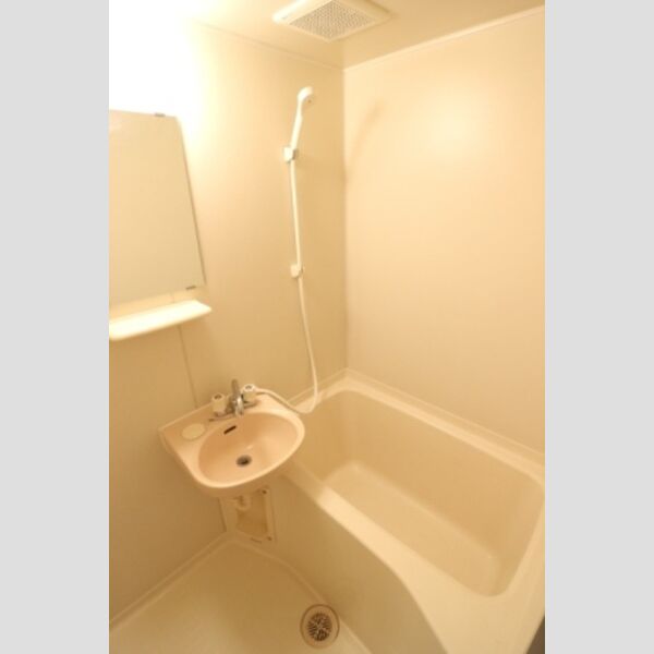 ベルデュール106号室 バスルーム