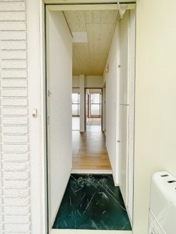 オークスＣ2階 玄関