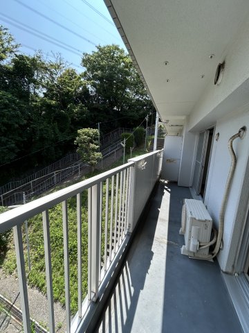 メゾン朝比奈 バルコニー