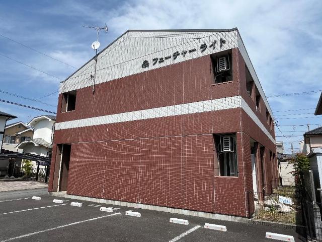 フューチャーライト 外観写真（昼）