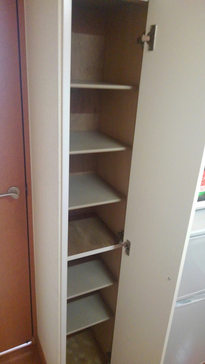 レオパレス花菜110号室 シューズボックス