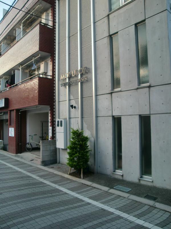 モジュロール都立家政 エントランス