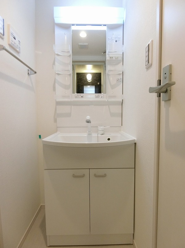 リブリ・三鷹 洗面