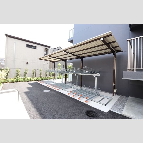 Laule'a越谷404号室 駐輪場