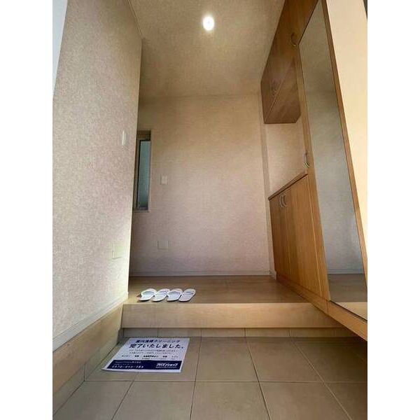 クレイドルガーデンさいたま市大宮区上小町第1　1号棟 玄関