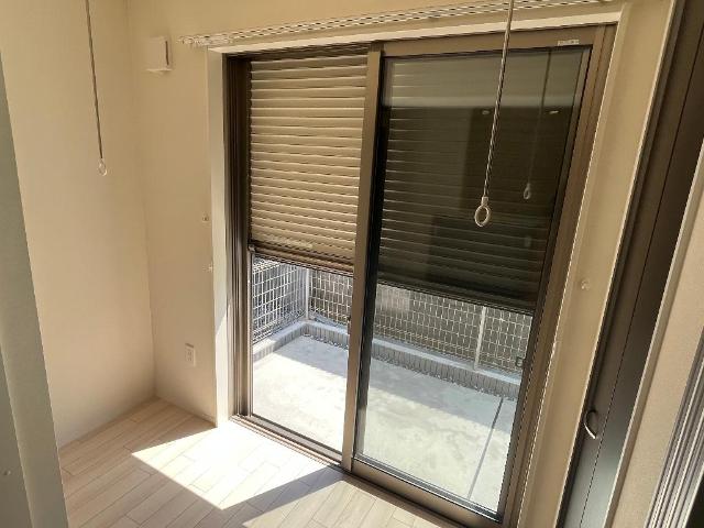 Ｌuminare yuki（ルミナーレ　ユキ） 防犯シャッター