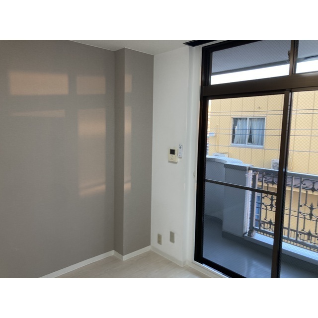 サルーテ熊谷305号室 リビング