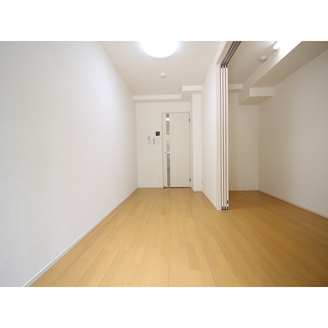 プレール・ドゥーク赤塚103号室 ダイニング約4.7帖、ベットルーム約3.