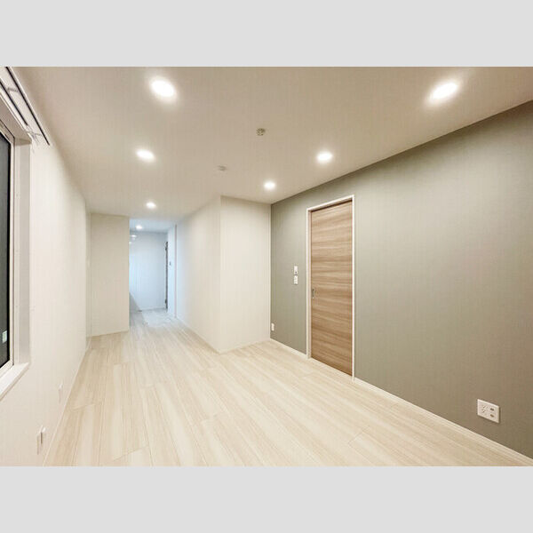 ルリアン谷中 リビング