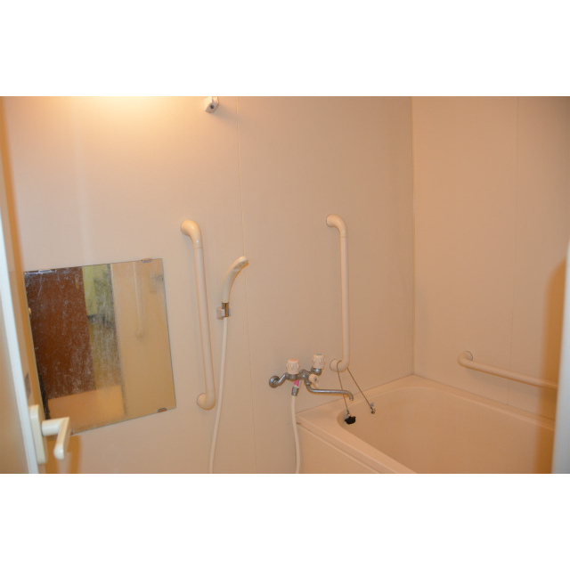 ヴェルエール湘南104号室 内観