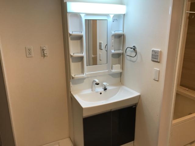 リブロ弐番館 洗髪洗面化粧台