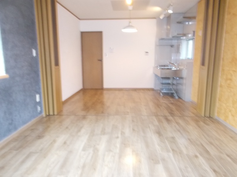 ベルハイム1階 ※家具・装飾品等は付きません。