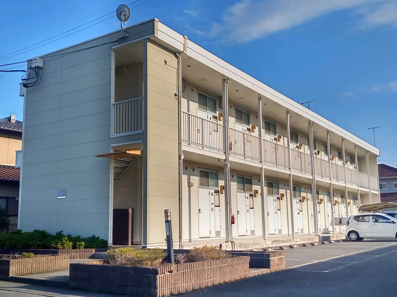 レオパレスファーストの外観画像