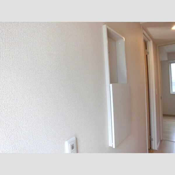 OLIVE ARBRE 30 ♪廊下に小物入れがついています♪