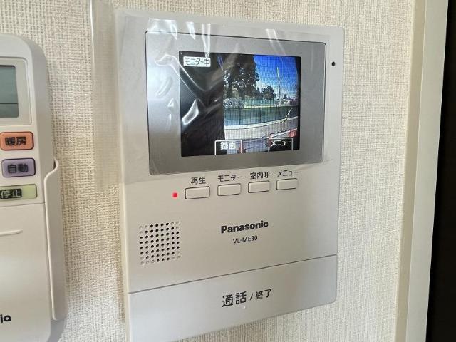 メゾンアルス101号室 カメラ付インターホン